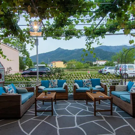 Apartment Liolios #7 *